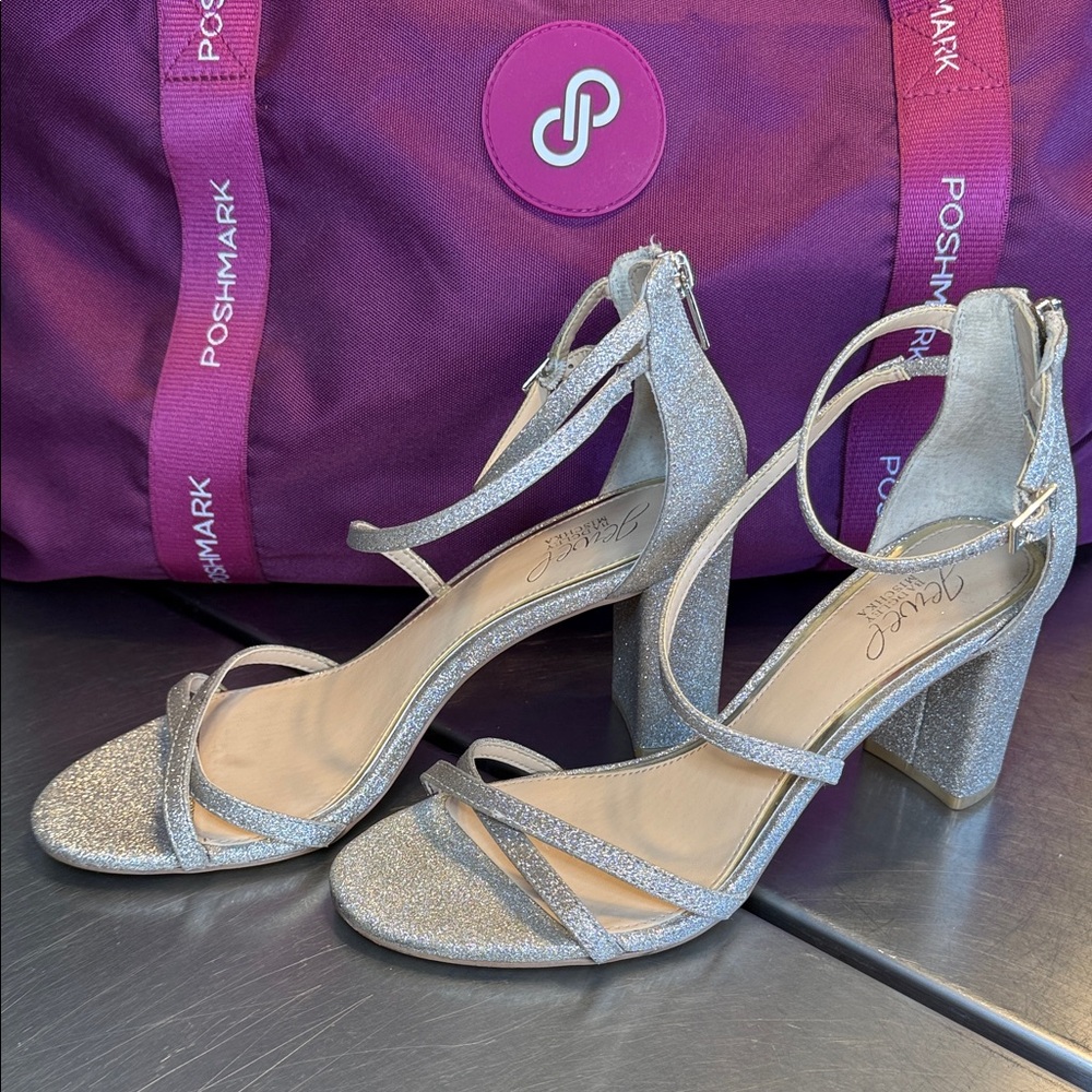 Jewel Badgley Mischka Sparkling Silver - Gold Strappy Heels